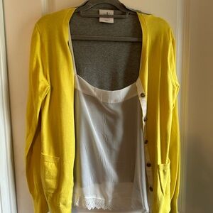 Beautiful cardigan in a beautiful color!